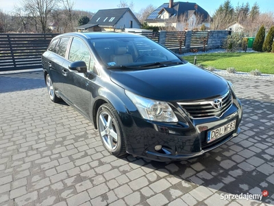 Avensis 2.2 150KM Keyless, NAVI, SKÓRA , KAMERA COFANIA