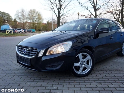 Volvo V60 T3 Momentum