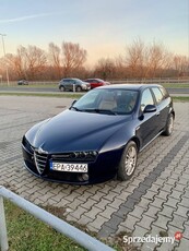 Alfa Romeo 159 2.0 jtdm 2011 rok