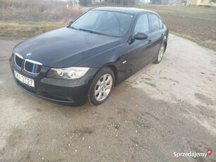 BMW E90 2.0D 143km