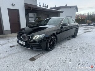 Mercedes-Benz Klasa E 220 d 4-Matic Salon Polska AMG line FV23%