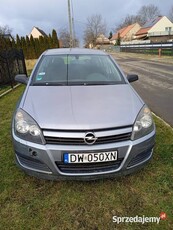 Opel Astra H - Uszkodzony Silnik