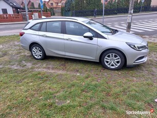 Opel Astra K 2017r