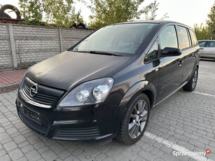 Opel Zafira B 7 Miejsc 2.0 Turbo benzyna