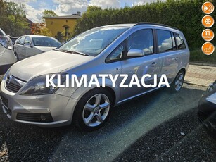 Opel Zafira B Klimatyzacja / Podgrzewane fotele / Tempomat / Czujniki parkowania