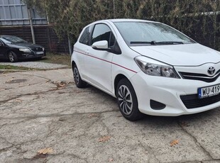 Toyota Yaris Van 1.0