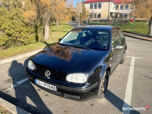 Volkswagen Golf 4 1.6 Mpi