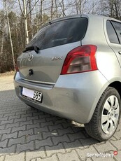 Yaris 2006r najlepszy silnik 1.3 benz z klima 5 drzwi super stan