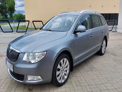 Używane Skoda Superb - 35 900 PLN, 128 923 km, 2010