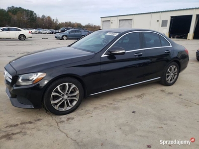 2015 MERCEDES-BENZ C 300