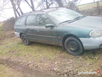 Ford mondeo mk2 kombi