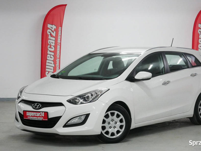 Hyundai i30 1,4 / 100 KM / LED / NAVI / Kamera / Bluetooth …