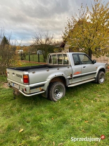 Mazda B2500