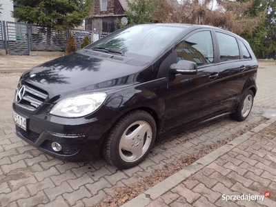 Mercedes B180 CDI 2010 Rok LIFT