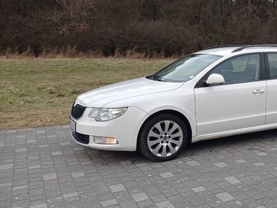 Skoda Superb 2013 DSG 4x4 Kombi