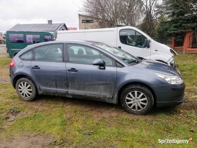 Sprzedam Citroën C4 uszkodzony silnik