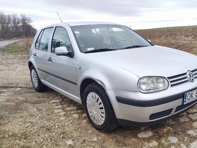 Volkswagen Golf 1.9tdi 101km 2002r