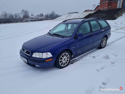 VOLVO sprawne z opłatami 2003r