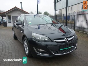 Opel Astra Inne