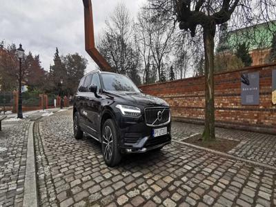 Volvo XC90 jak nowy. 7 osób. Bogate wyposażenie. Hybryda B5. AWD