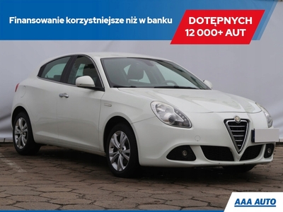 Alfa Romeo Giulietta Nuova II Hatchback 5d 1.4 TB 16v 120KM 2013