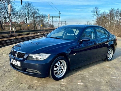 BMW Seria 3 E90-91-92-93 Limuzyna E90 318i 143KM 2007