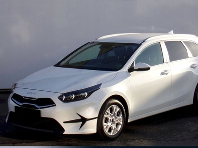 Kia Ceed III Kombi Facelifting 1.5 T-GDI 160KM 2023