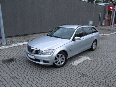 Mercedes Klasa C W204 Kombi T204 1.8 180 CGI BlueEFFICIENCY 156KM 2010