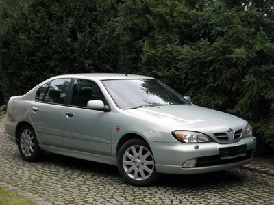 Nissan Primera II 2001