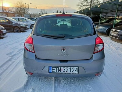 Renault Clio z Niemiec, po opłatach, zarejestrowany