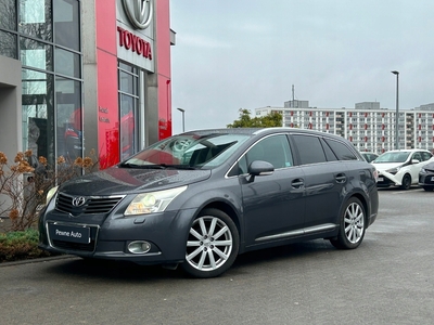 Toyota Avensis III Wagon 2.0 Valvematic 152KM 2009