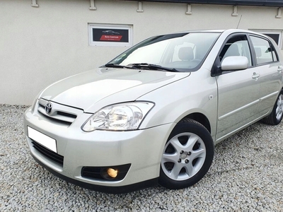 Toyota Corolla IX (E12) Sedan 1.4 i 16V 97KM 2006