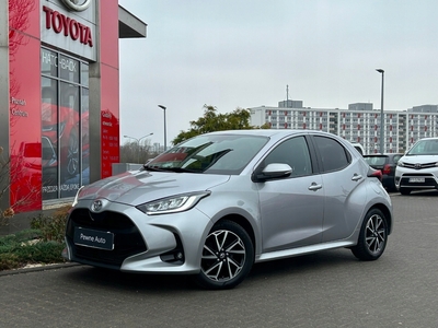 Toyota Yaris IV Hatchback 1.5 Dynamic Force 125KM 2021