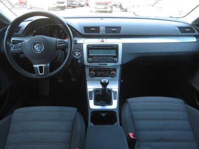Volkswagen Passat CC 2011 2.0 TDI 169480km ABS