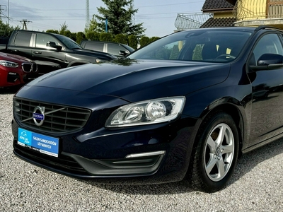 Volvo V60 I Kombi Facelifting 2.0 D2 DRIVE-E 120KM 2016