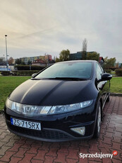 Bezwypadkowa Honda Civic VIII 1.8 benzyna