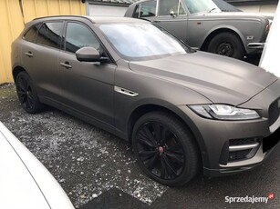 Jagaur F-pace 3.0 R-Sport 300PS w macie kamery 360 head up