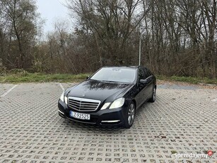 Mercedes-Benz W212 E350