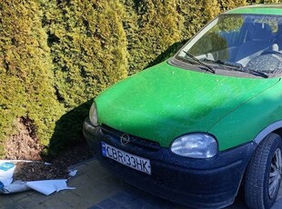 Opel Corsa b 1,2 benz