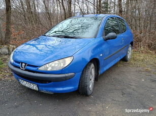 Peugeot 206 1,1 benzyna 2003r