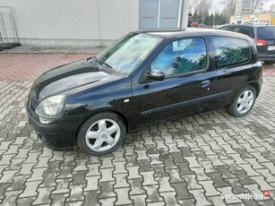 Renault Clio 1.4 benzyna z klimatyzacją 2004