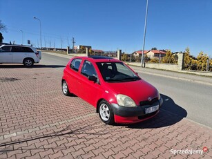 Toyota Yaris *1,0 68KM *PÓŁ-AUTOMAT* 5 drzwi * Szyberdach*Bez korozji*