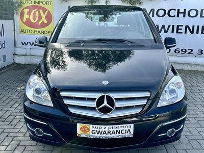 Mercedes B 180