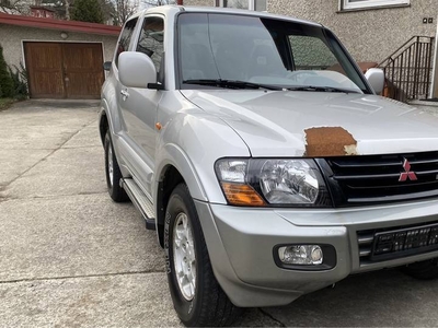 Mitsubishi Pajero 4x4