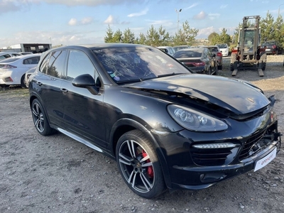 Porsche Cayenne II SUV 4.8 V8 420KM 2014