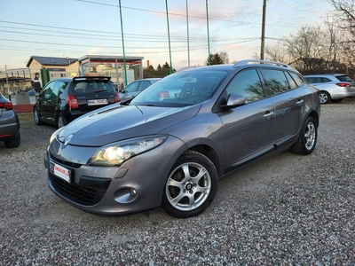 Renault Megane III Coupe-Cabriolet 1.9 dCi 130KM 2012