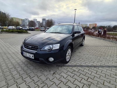 Sprzedam Subaru Outback 4x4 2.5 benz/lpg