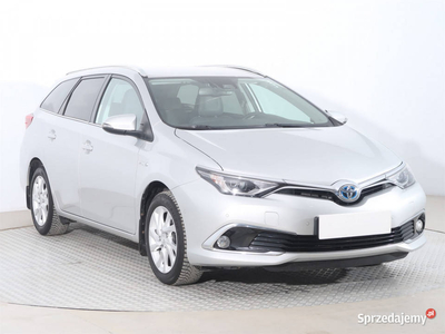 Toyota Auris Hybrid