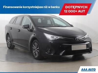Toyota Avensis III Wagon Facelifting 2015 1.6 D-4D 112KM 2015