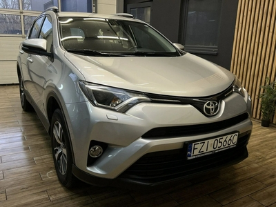 Toyota RAV-4